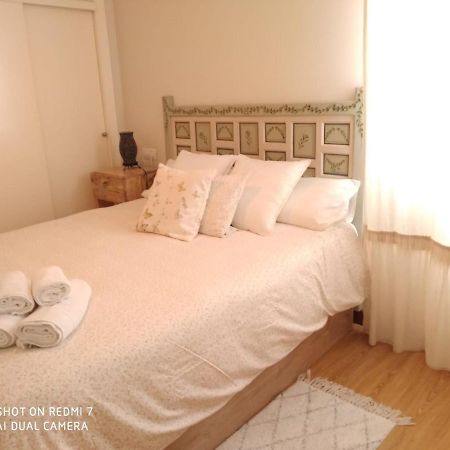 Apartamento Con Vistas Al Rio Guadalquivir En Triana, Sevilla Esterno foto