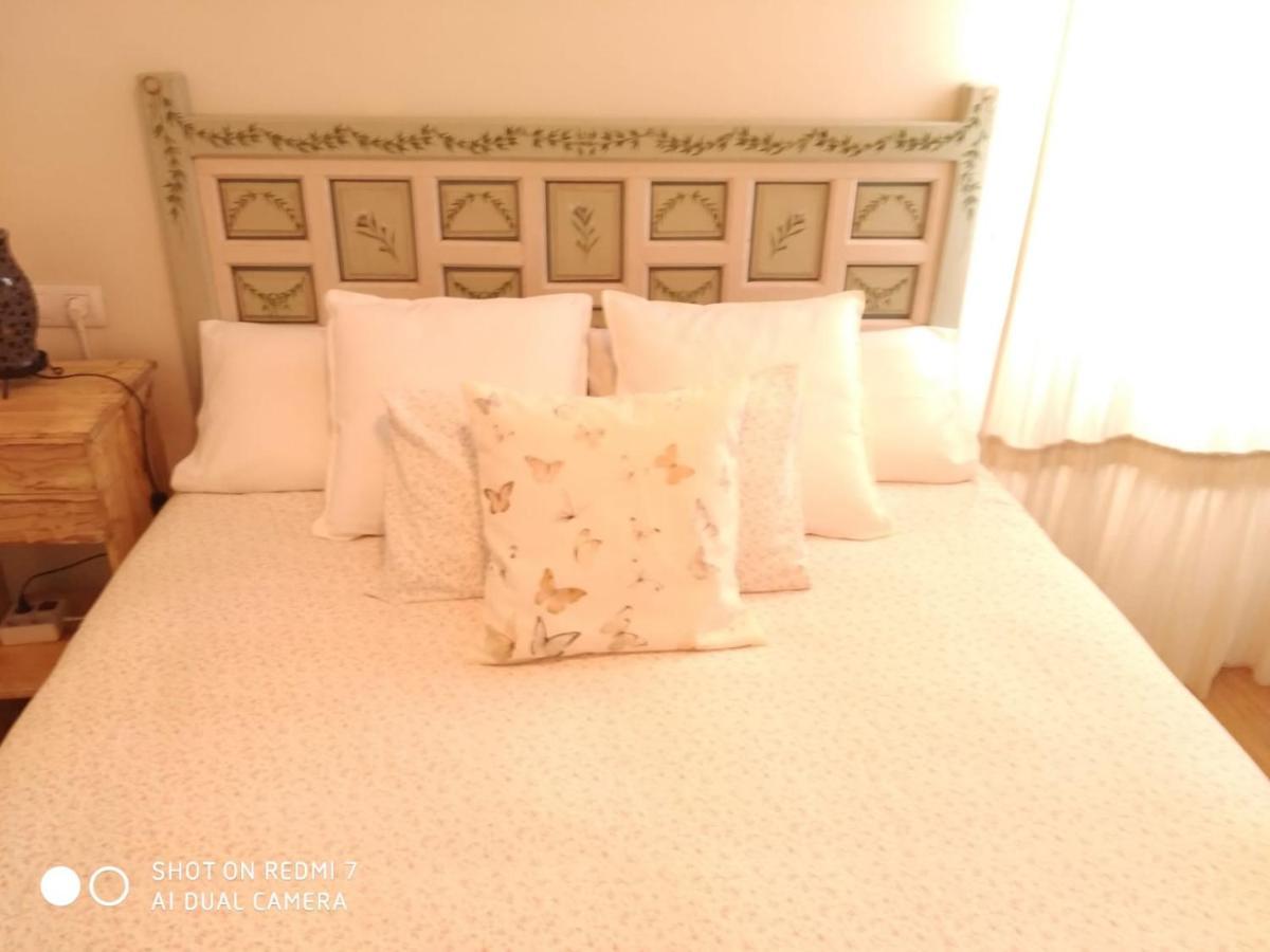 Apartamento Con Vistas Al Rio Guadalquivir En Triana, Sevilla Esterno foto