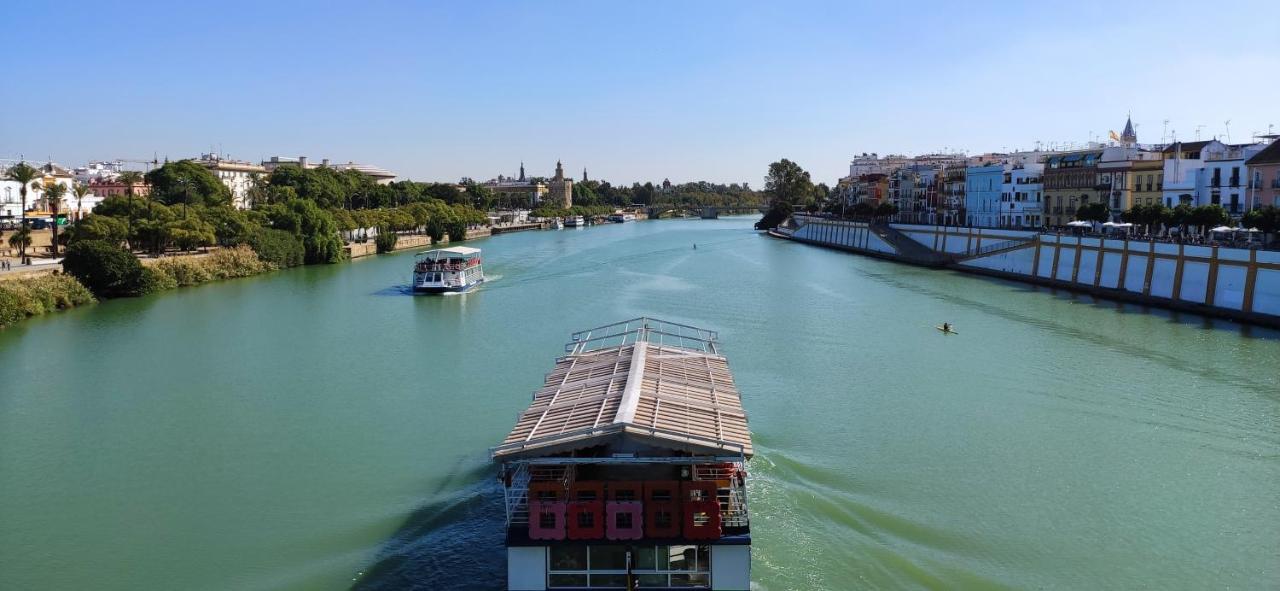 Apartamento Con Vistas Al Rio Guadalquivir En Triana, Sevilla Esterno foto